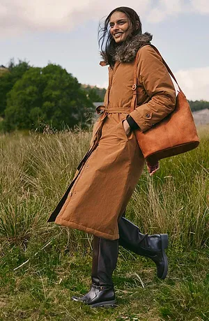 Donna - Trench imbottito con collo in pelliccia sintetica staccabile - Marrone cognac