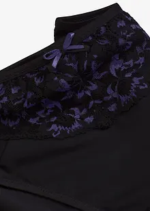 Slip alto con pizzo delicato, bonprix Slip alto con pizzo delicato, bonprix