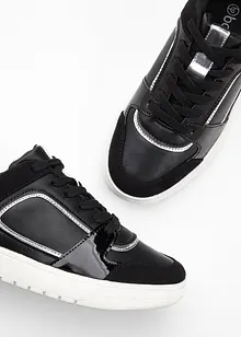 Sneaker con dettaglio animalier, bonprix Sneaker con dettaglio animalier, bonprix