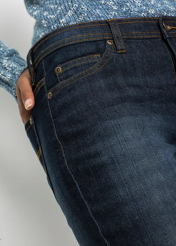 Mom jeans in stretch confortevole, vita media, bonprix