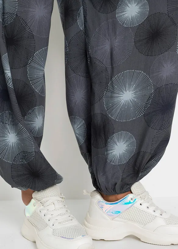 Pantaloni in morbida viscosa con elastico in vita, bonprix