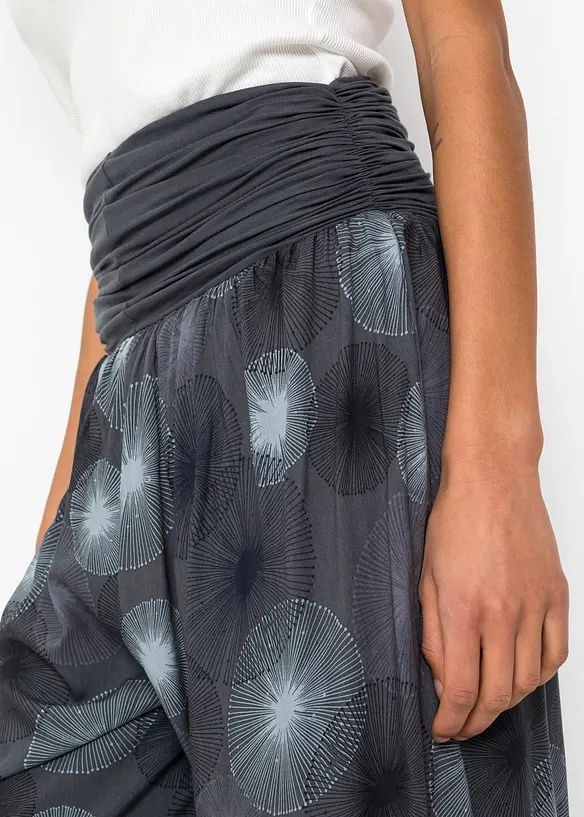 Pantaloni in morbida viscosa con elastico in vita, bonprix
