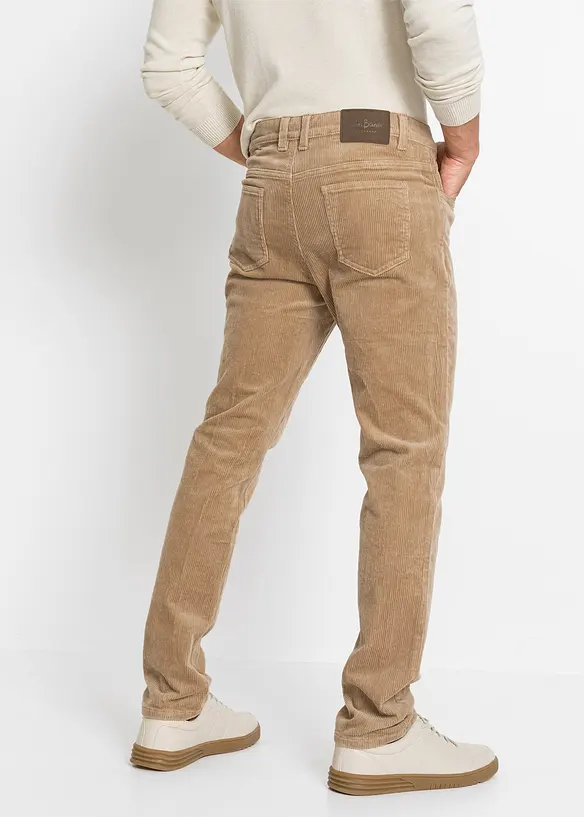 Pantaloni in velluto elasticizzato dal taglio comfort, slim fit, bonprix
