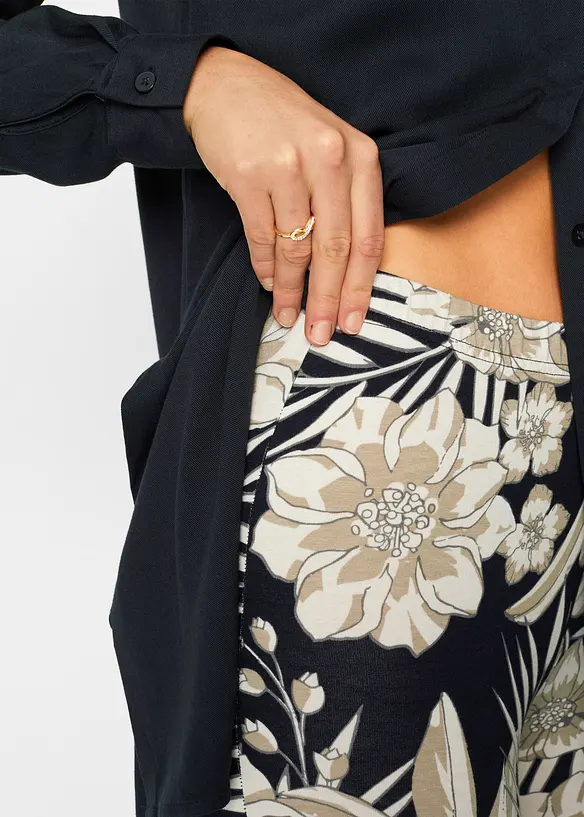 Pantaloni capri, bonprix