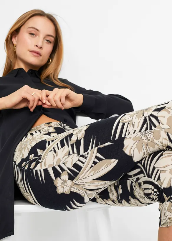 Pantaloni capri, bonprix