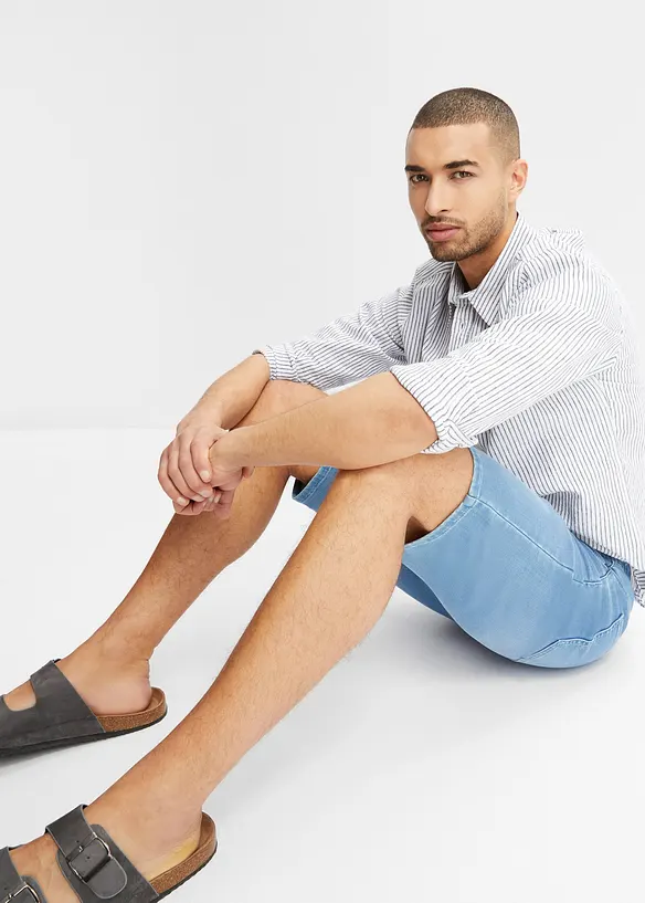 Bermuda di jeans in felpa con taglio comfort, regular fit, bonprix