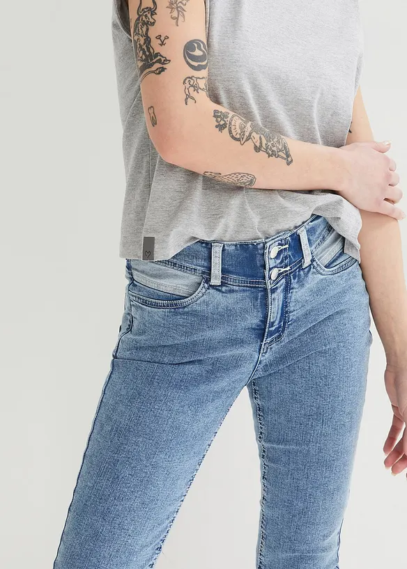 Jeans skinny elasticizzati al ginocchio, a vita media, bonprix