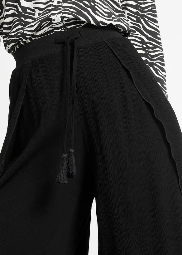 Pantaloni in crinkle strutturato, bonprix