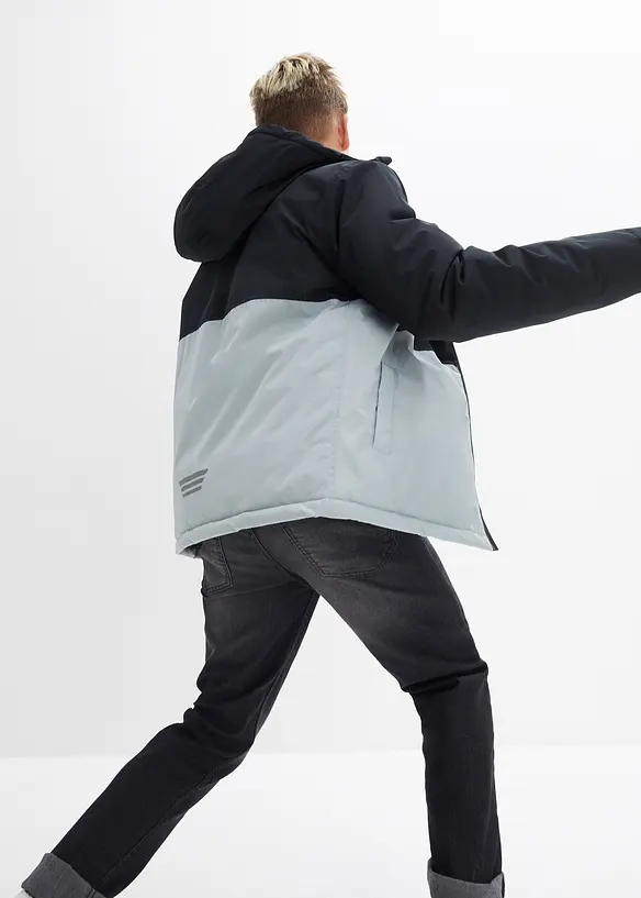 Giacca invernale impermeabile con cappuccio in color block, bonprix