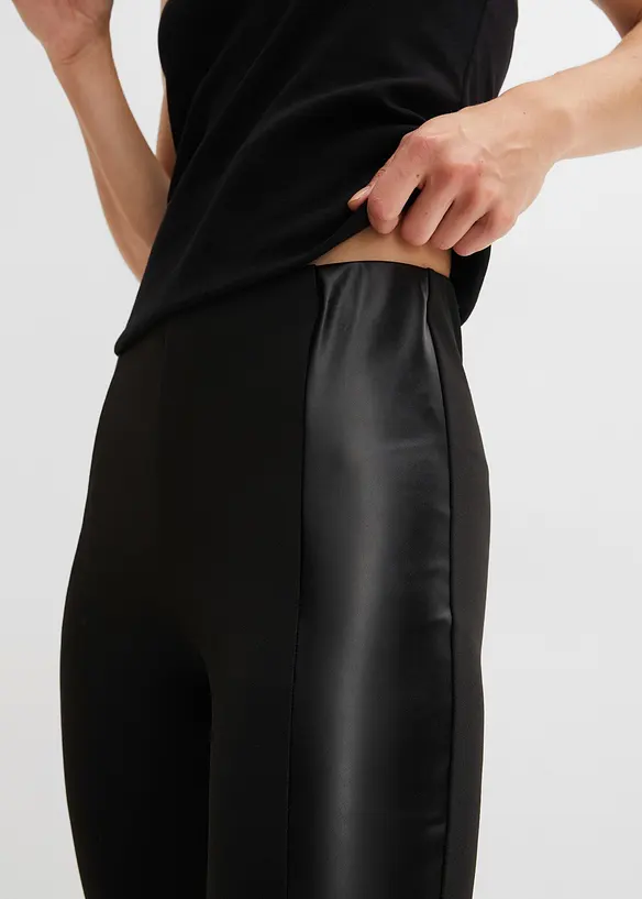 Leggings con inserti in similpelle, bonprix