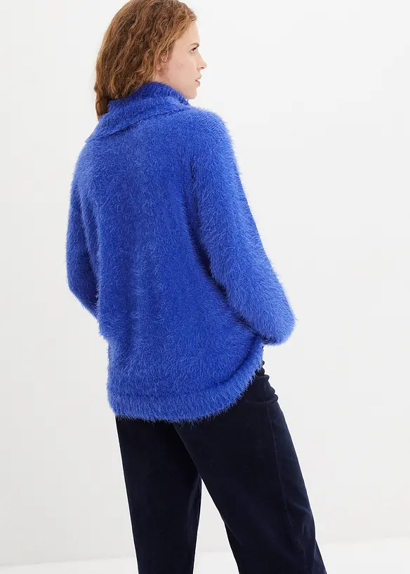 Maglione a collo alto in morbido filato effetto piume, bonprix