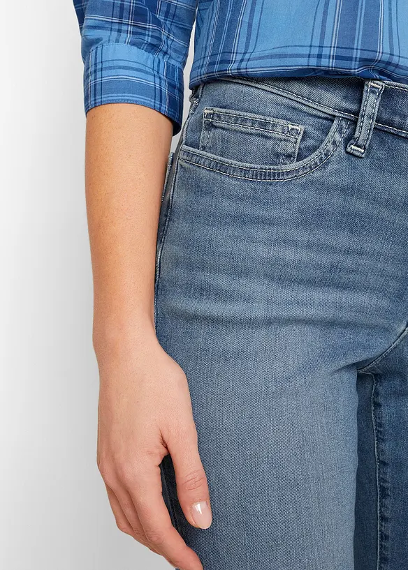 Jeans in cotone biologico bootcut, vita media, bonprix