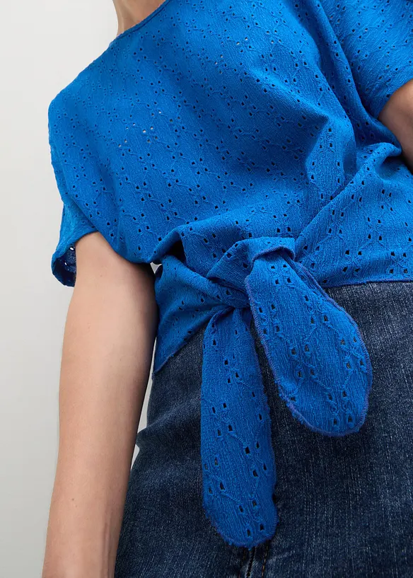 Maglia con maniche a pipistrello e ricami traforati, bonprix