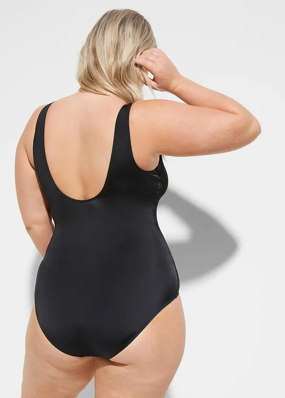 Costume intero con pistagne, bonprix
