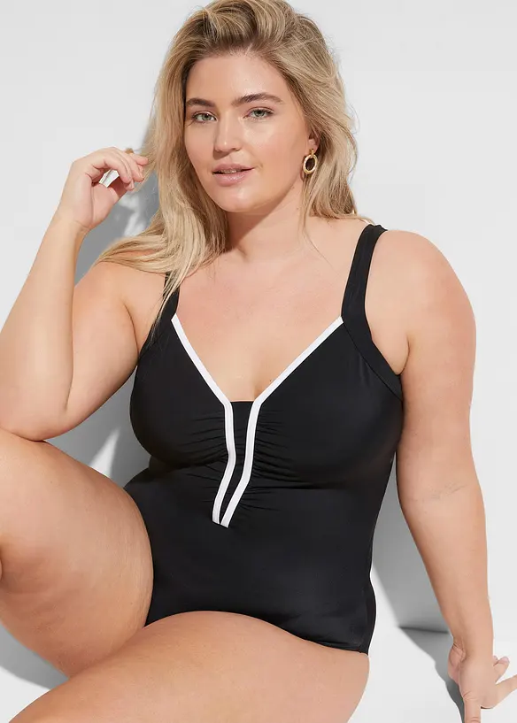 Costume intero con pistagne, bonprix