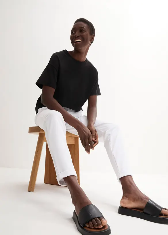 Pantaloni con elastico in vita in misto viscosa, bonprix