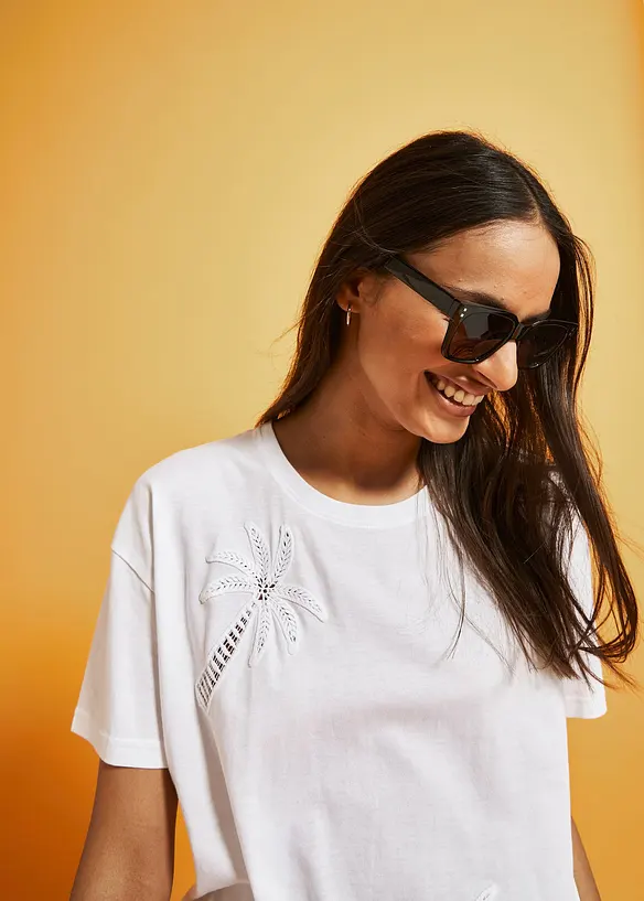 T-shirt con dettagli in pizzo, bonprix