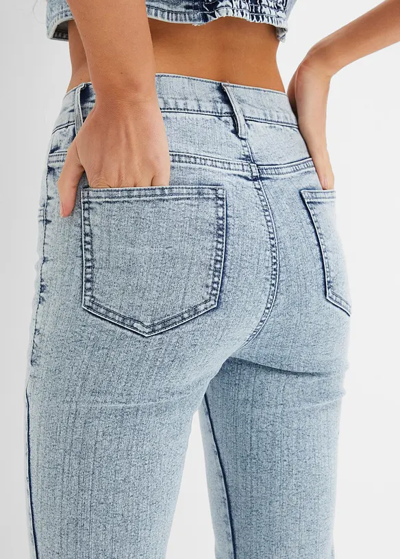 Jeans a zampa a vita alta, bonprix