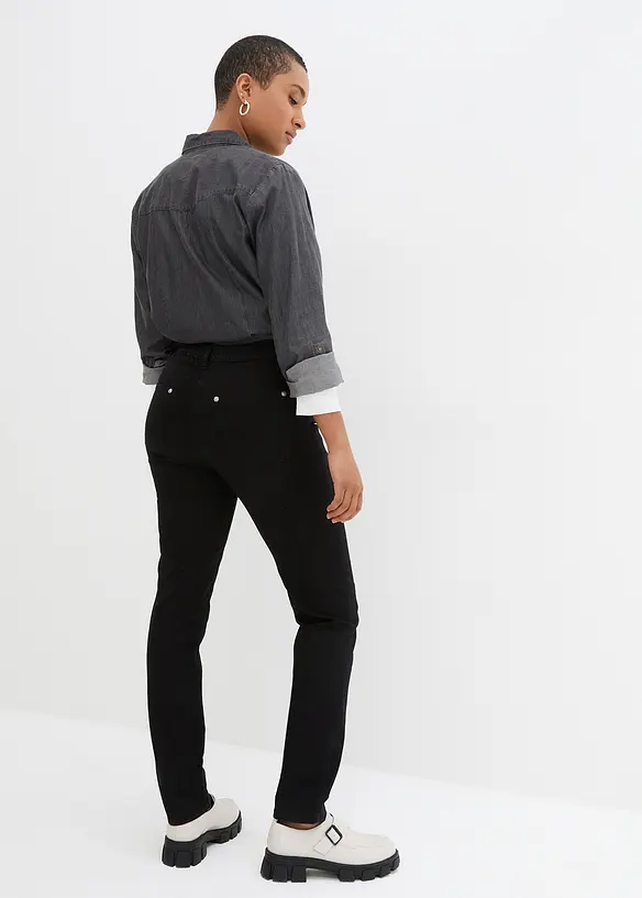 Jeans slim fit con vita alta e comoda, bonprix