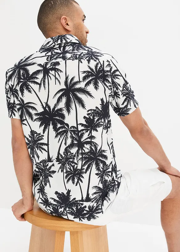 Camicia a maniche corte in viscosa, slim fit, bonprix