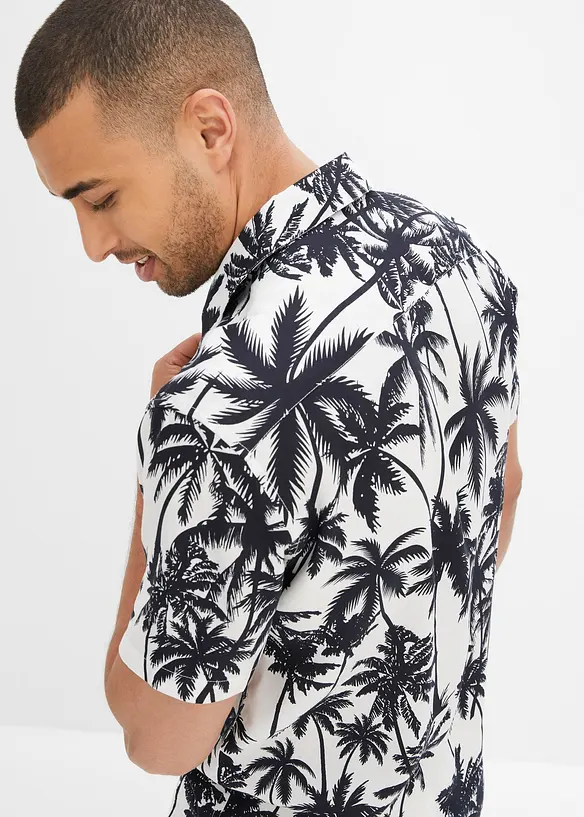 Camicia a maniche corte in viscosa, slim fit, bonprix