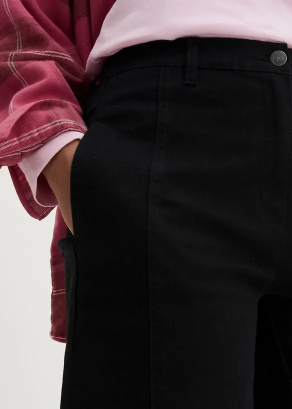 Pantaloni in twill barrel shape con cuciture laterali spostate in avanti e cinta comoda, a vita alta, bonprix