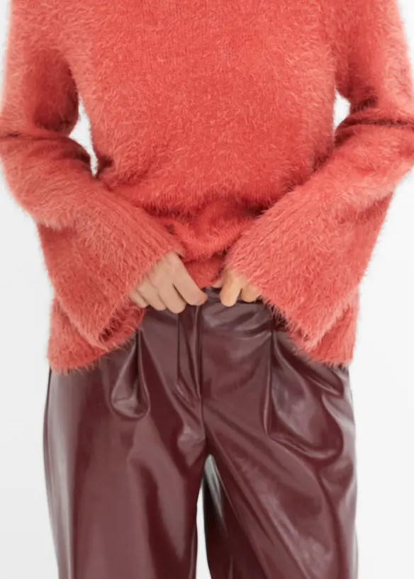 Maglione in filato piumato morbido, bonprix