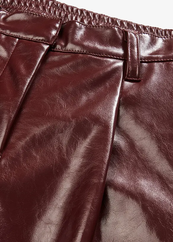 Pantaloni in similpelle, bonprix