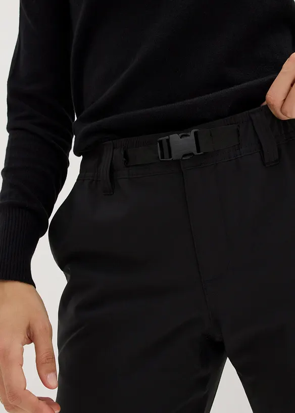 Pantaloni funzionali impermeabili con fodera in pile e tasche, bonprix