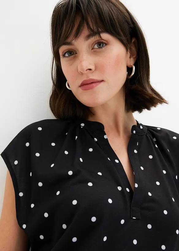 Maglia serafino a maniche corte in misto viscosa, bonprix