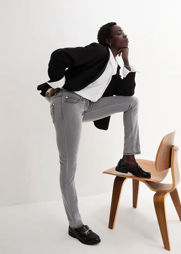 Jeans super stretch slim fit, vita media, bonprix