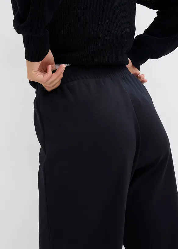 Pantaloni in felpa con viscosa, bonprix