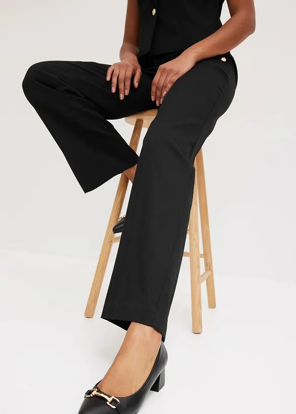 Pantaloni larghi con bottoni decorativi, bonprix