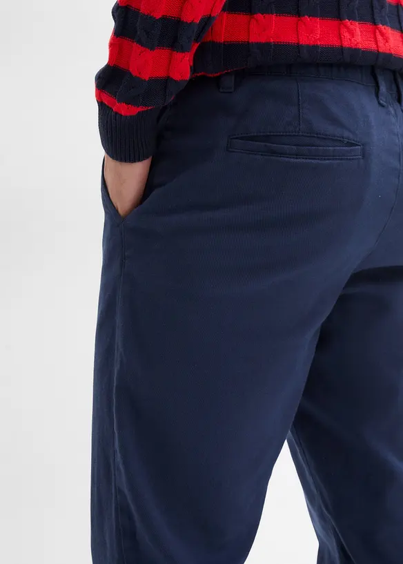 Pantaloni chino in puro cotone straight, relaxed fit, bonprix