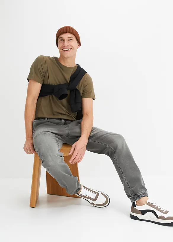 Jeans elasticizzati con elastico in vita regular fit, straight, bonprix