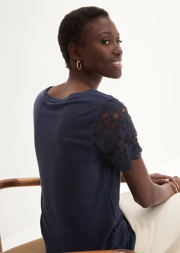 Maglia in puro lino con maniche effetto uncinetto, bonprix
