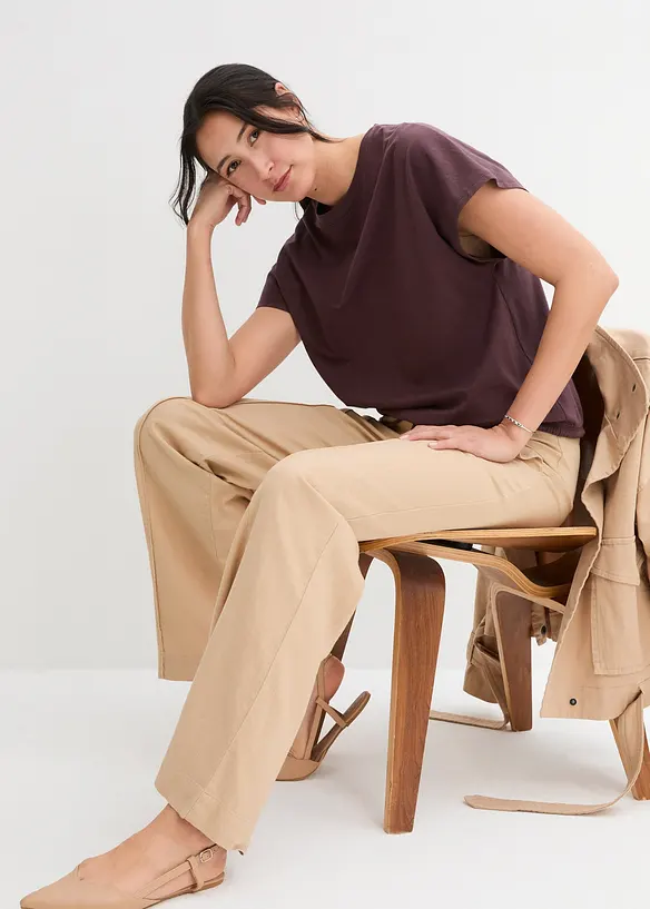 Maglia con laccetto da annodare al fondo in misto cotone e viscosa, bonprix