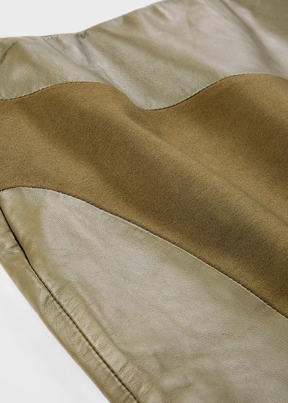 Gonna in nappa di agnello con inserto elasticizzato, bonprix