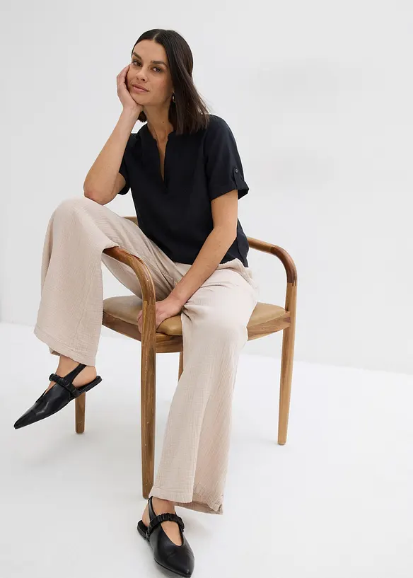 Blusa in misto viscosa fluente con maniche corte, bonprix
