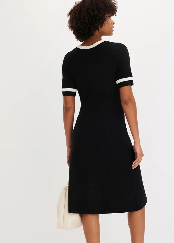 Abito in maglia con bottoni, bonprix