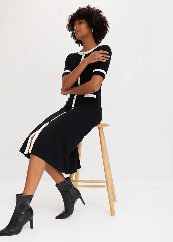 Abito in maglia con bottoni, bonprix
