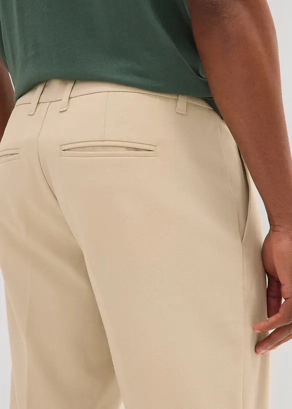 Bermuda chino con pinces, regular fit, bonprix