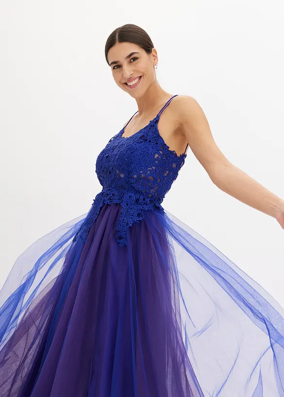 Abito lungo in delicato tulle con pizzo, bonprix