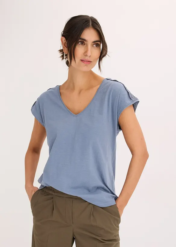 Maglia con inserti lavorati a uncinetto, bonprix