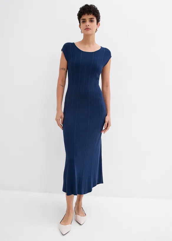 Abito in maglia aderente in misto viscosa, bonprix