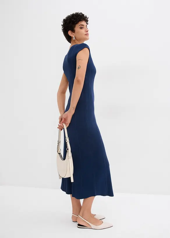 Abito in maglia aderente in misto viscosa, bonprix
