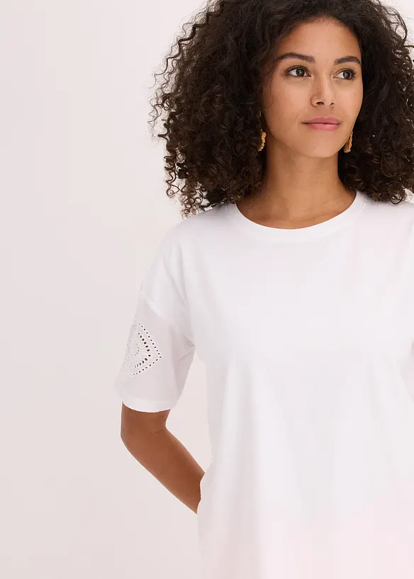 T-shirt con ricami traforati, bonprix