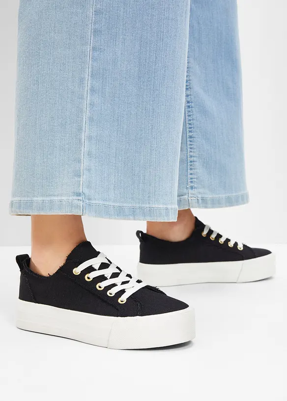 Sneaker con plateau, bonprix