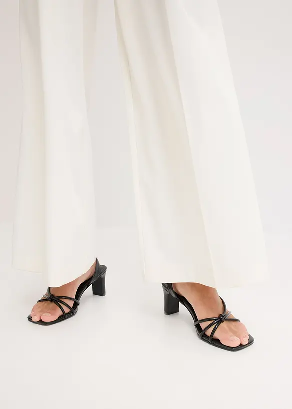 Tuta elegante in satin fluente, bonprix