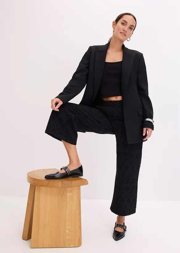 Pantaloni culotte con ricami traforati, bonprix